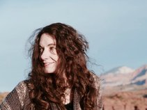Kate MacLeod