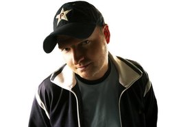 DJ Dan