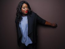 Neicy V