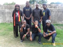 high symbol band