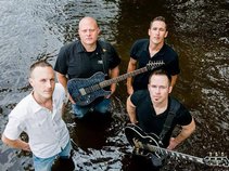 Universal Groove Band