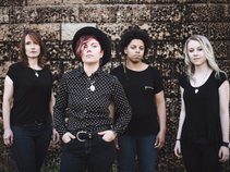 Violet and the Undercurrents