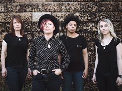 Image for Violet and the Undercurrents