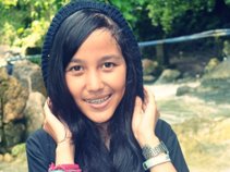 Cut Ira Ayu Putri (Windsor Family)