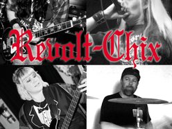 Revolt-Chix
