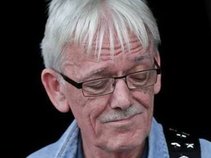 PETER DEE