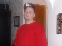 YOUNG MAJESTIK