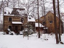 Les Thompson and Cabin Studios
