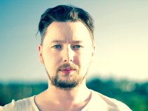 Tom Fox Davies