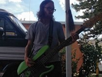 Bassist Fox