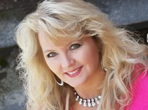 Amber Martin - Singer - Songwriter - B.M.I.