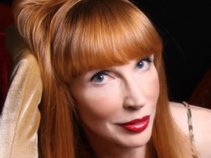 Laura Ainsworth
