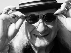 Paul Whistler   "Wadda Guy...!!!"