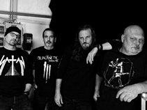 BlacKNetiC