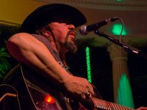Jonny Mack The Islandmusicman
