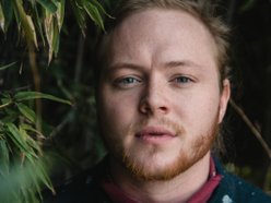 Andrew Holmes