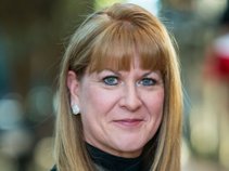Lori Yeary