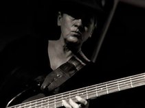 Joni Miller & The Usual Suspects