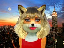 Roxy Fox