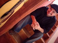 Image for Joey Leal