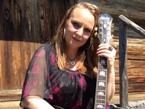 Carrie Hall Countryband