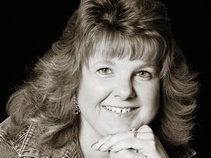 Wendy Lynne