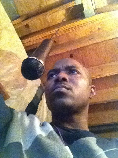 ReverbNation profile picture for @Moise