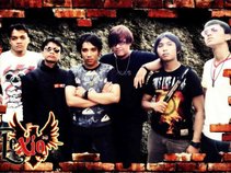 Flexio Band (SansukitZ Band)