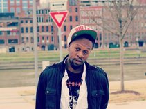EarCrack Muzit Ent.