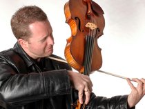 Brett Deubner-Violist