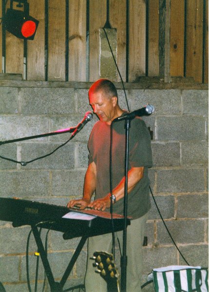 ReverbNation profile picture for @messenger