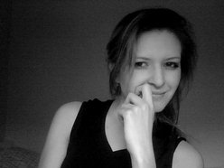 ReverbNation profile picture for @elena