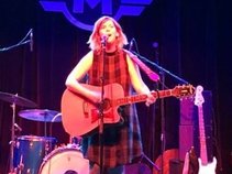 Kim Ware and the Good Graces