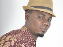 DEE Aja - GH