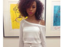 Ravyn Lenae