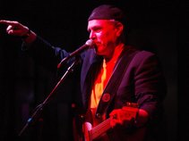 THE PHIL DIIORIO BAND