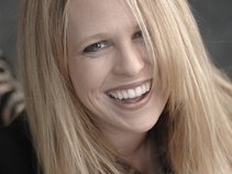 Amanda Lister