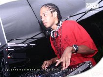 DJ CHRIS