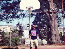 HowFlyy