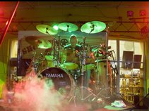Ken DeHart Drummer