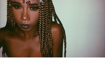 Jewelle