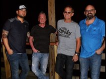 MANGO-FISH BAND