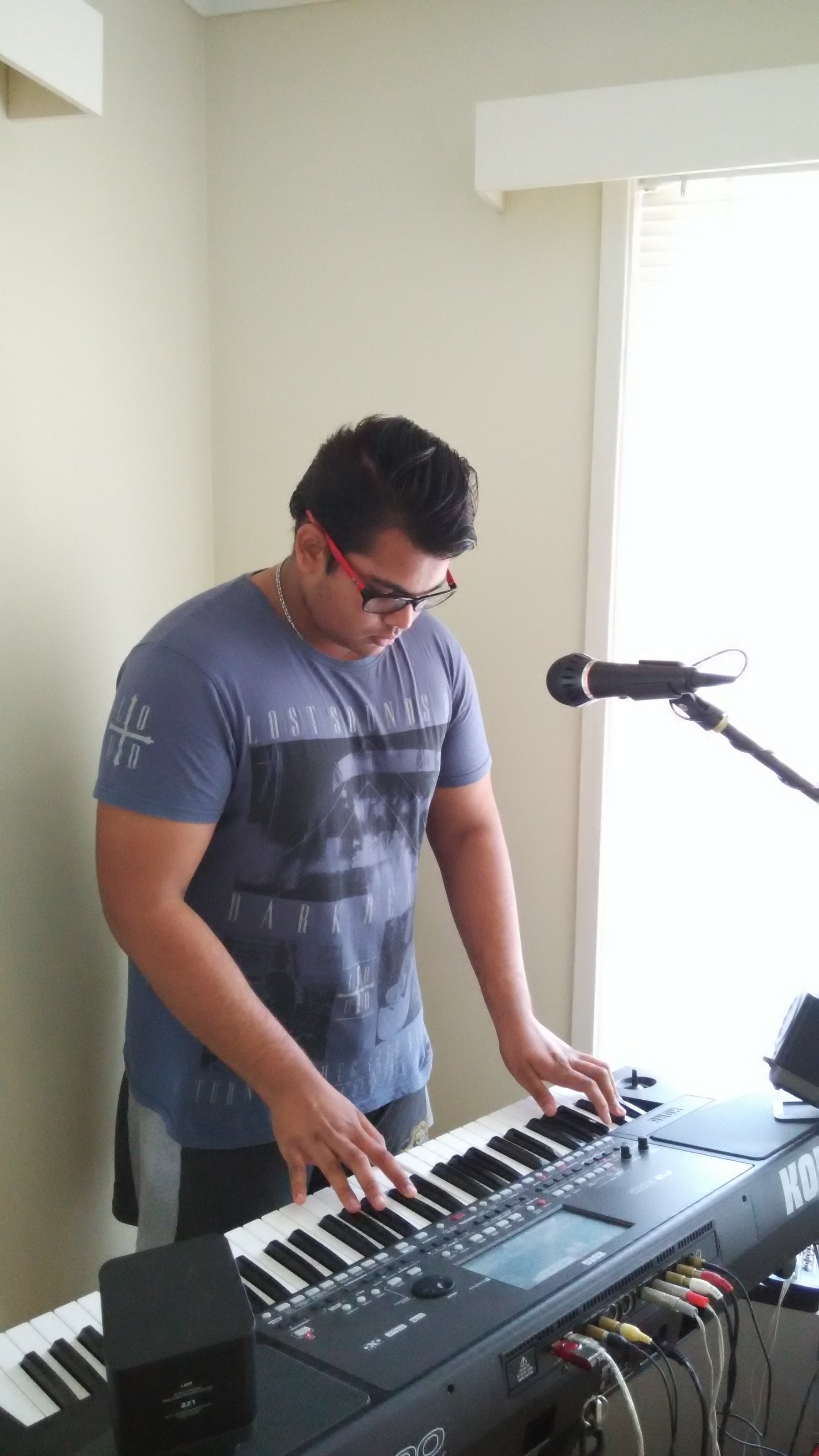 ReverbNation profile picture for @vishwadias