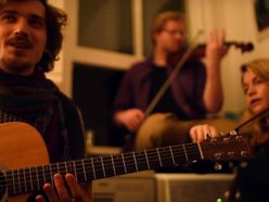 Improvised Travelling