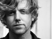 Tom Campbell