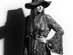 Image for Angela Perley & The Howlin' Moons