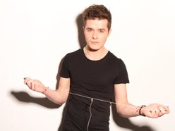 Tom Andrews
