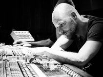 Cris de Almeida // Mix & Mastering
