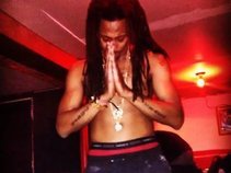 #M+O$D=E#...... Madeitoutdastreet music ent.....