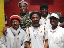 NUBREEZE - The Band